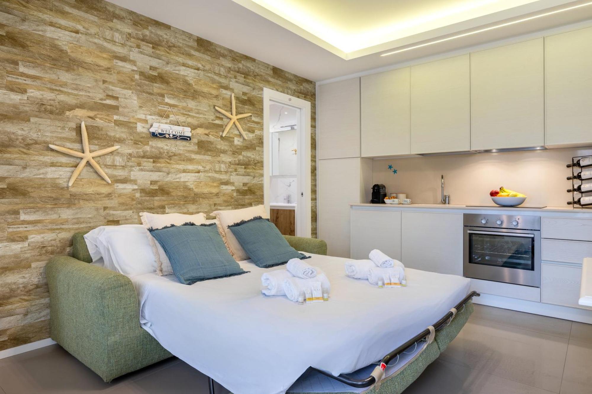 Cozy Marine Apt With Jacuzzi - 250Mt From Sea Polignano a Mare Exterior photo